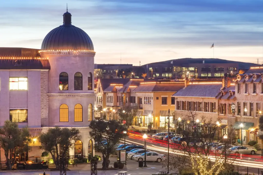 Downtown El Dorado Hills Town Center at night