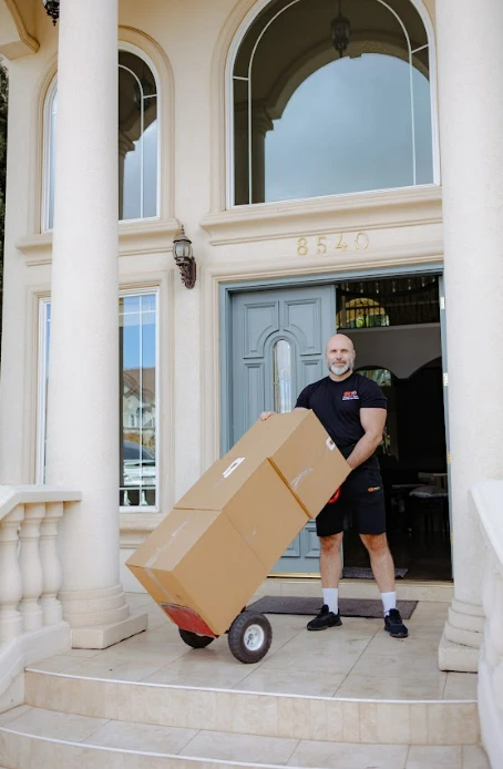 Before You Book Movers for Your Condo in Sacramento, Read the HOA Fine Print