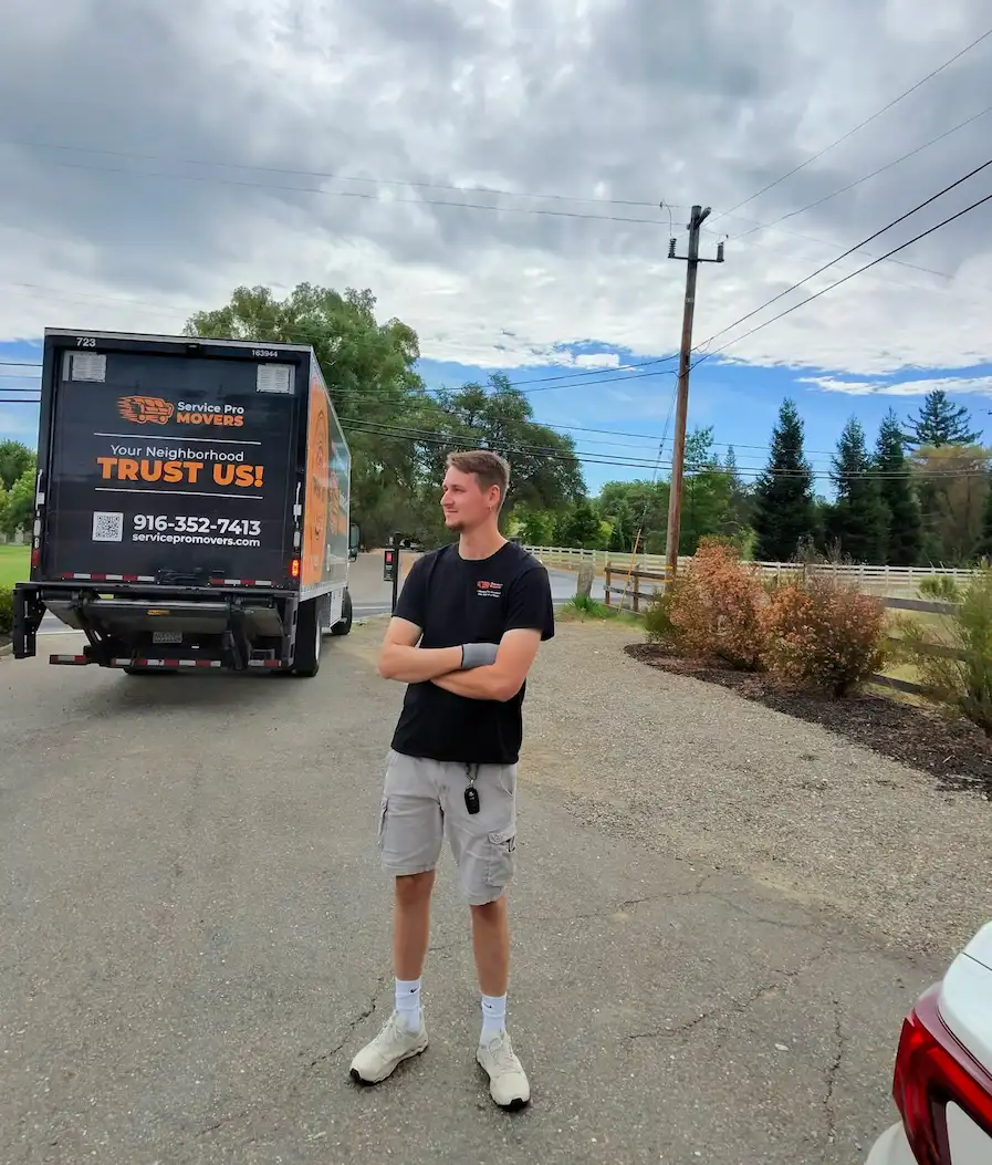 Moving Large Items Safely: Tips for Heavy Appliances, Furniture, and Oversized Belongings